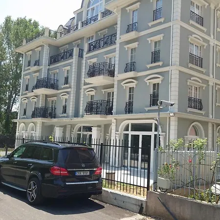 Апартхотел Riverside Vip аpartments