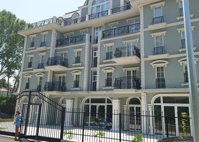 Aparthotel Riverside Vip аpartments Sunny Beach